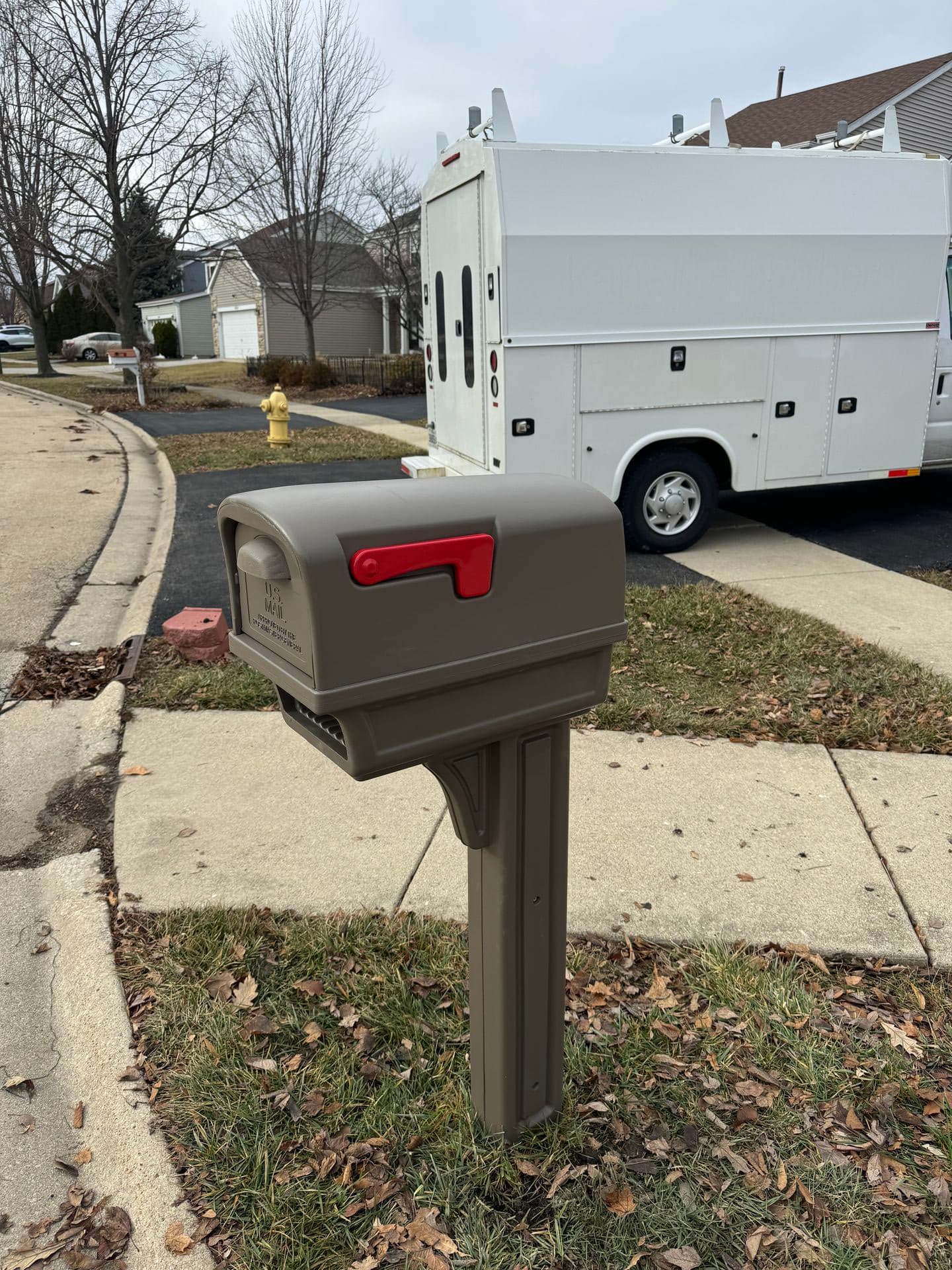 Mailbox replacement completed in New Lenox, IL