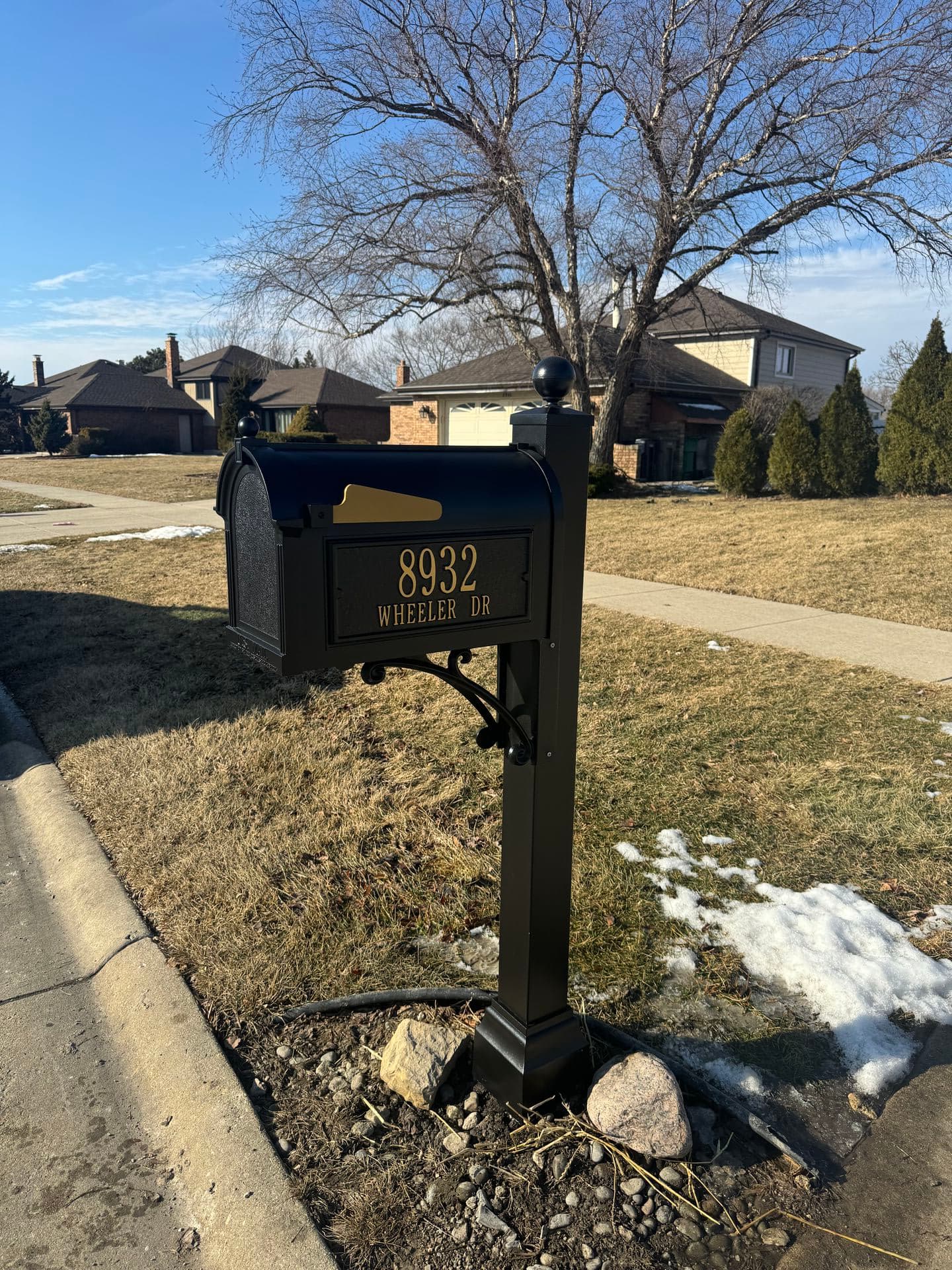 Finished mailbox installation project in Lockport, IL