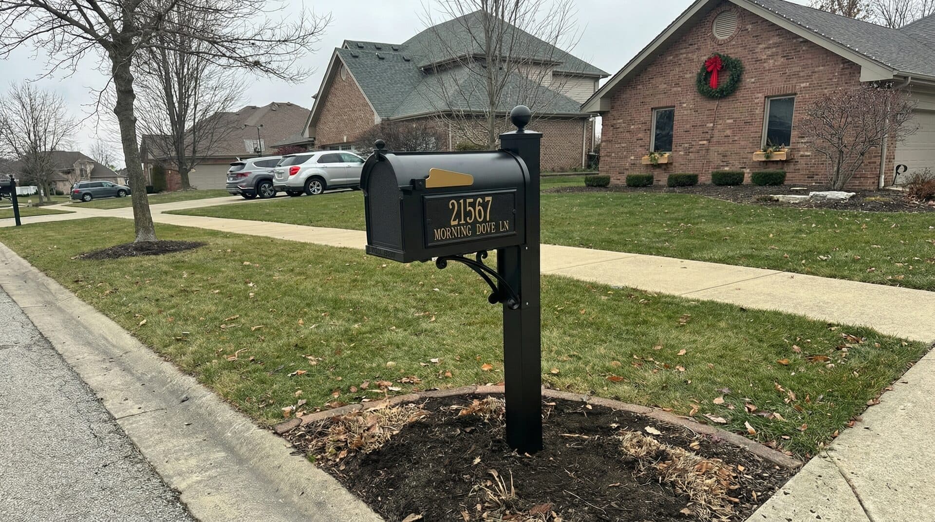 Capitol cast aluminum mailbox installed by OnlyMailboxes in Naperville, IL